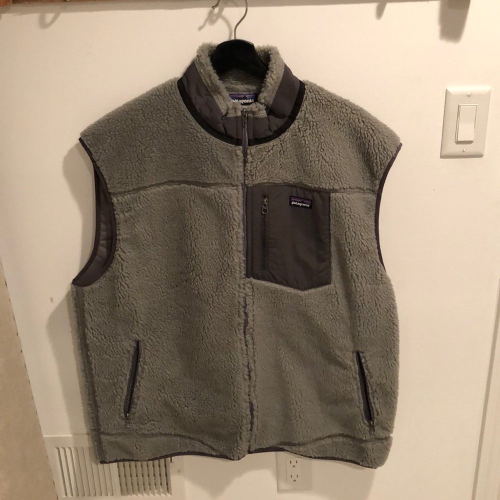 Patagonia Men’s Classic Retro-X Fleece Vest